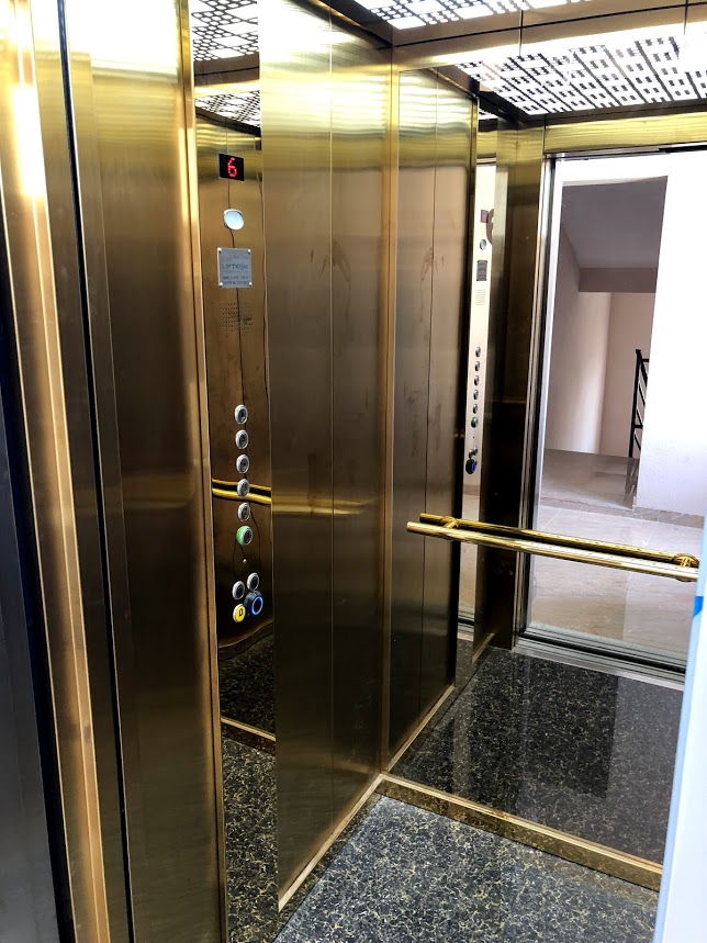 Пассажирский лифт 450 кг